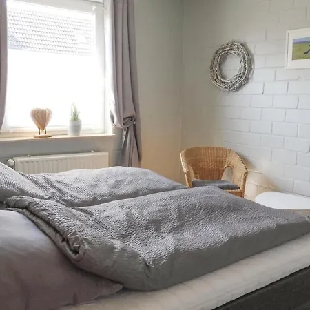 Appartement Awesome In W/ Wifi&2 Bedrooms *