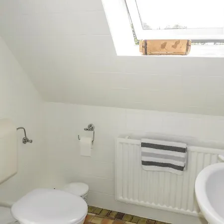 Appartement Awesome In W/ Wifi&2 Bedrooms Dagebüll